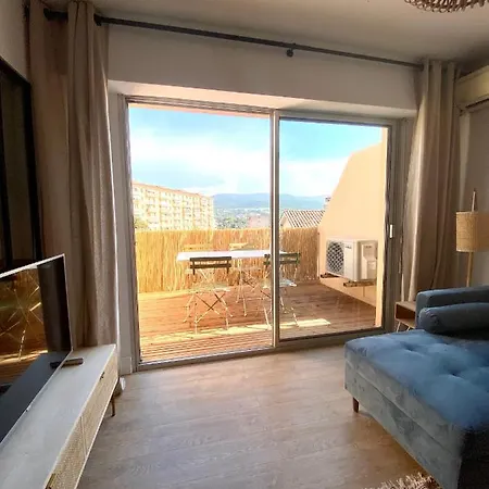 Superbe T2 Equipe Proche Centre Avec Parking Apartman *